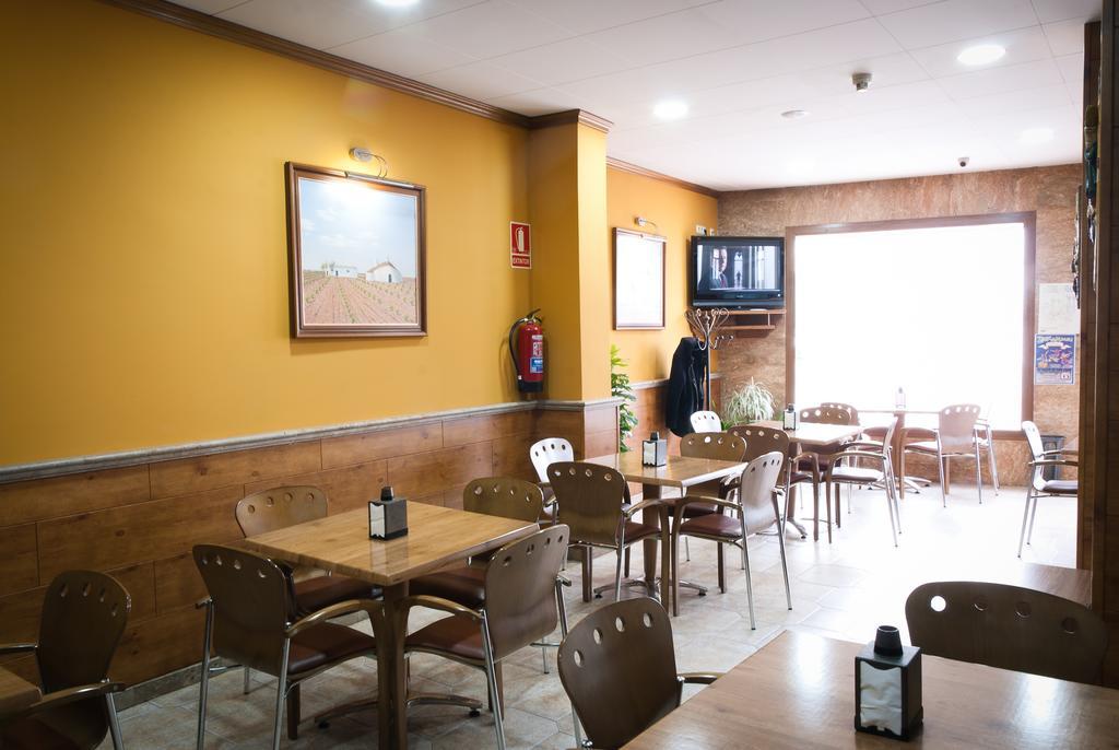 אלקזר דה סן חואן Hotel Hidalgo Quijada מראה חיצוני תמונה